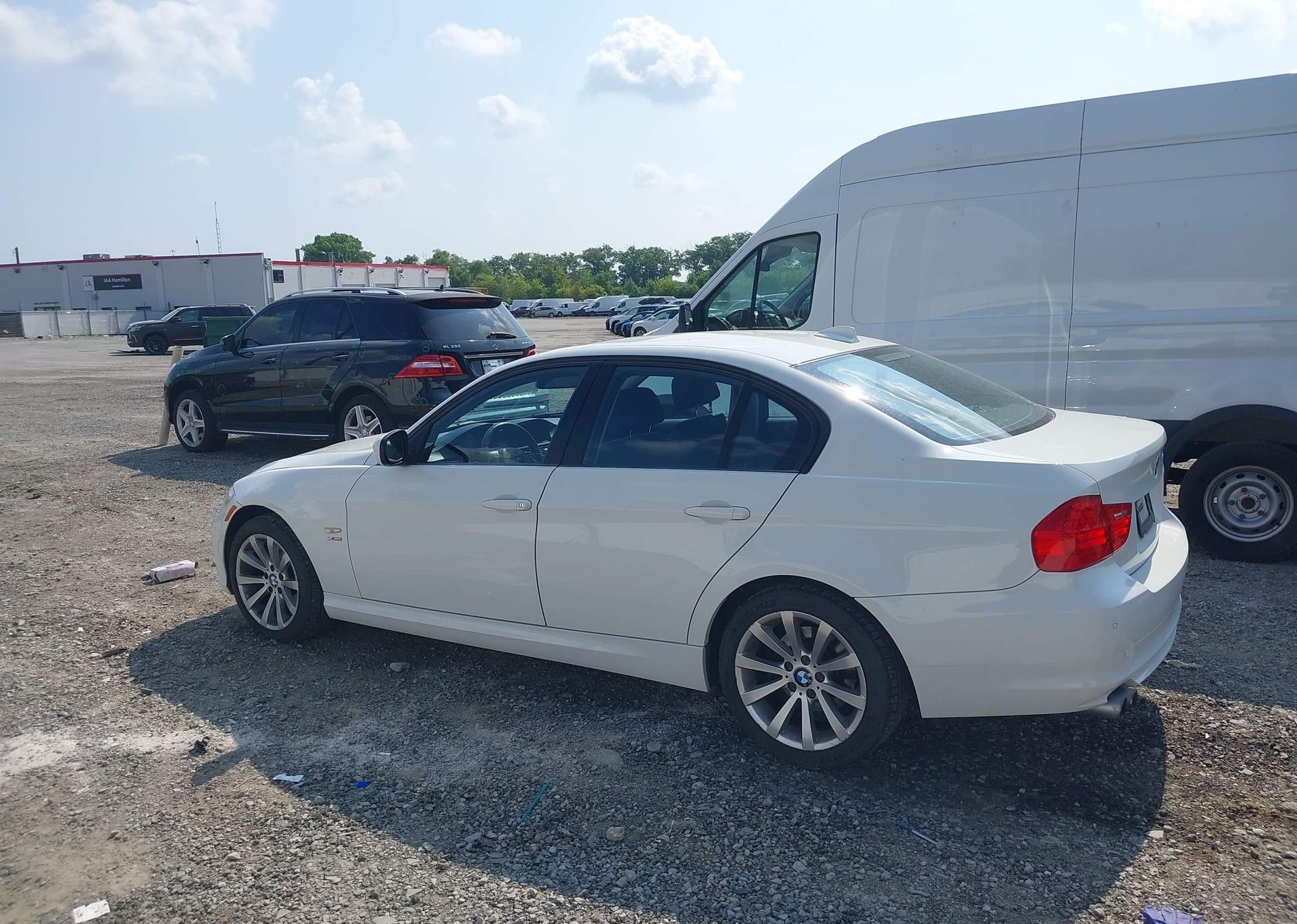 2011 BMW 328 XI