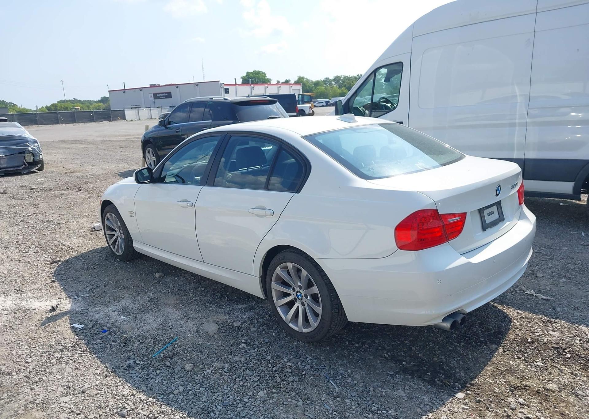2011 BMW 328 XI
