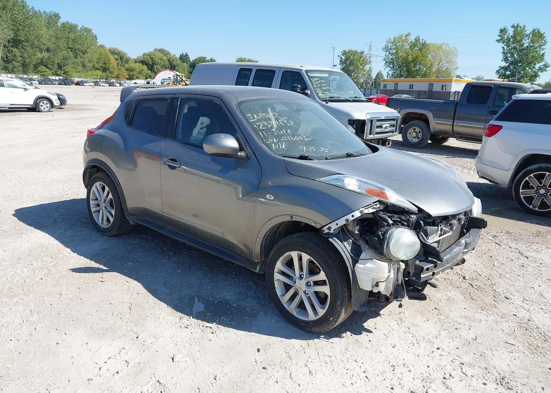 2011 NISSAN juke