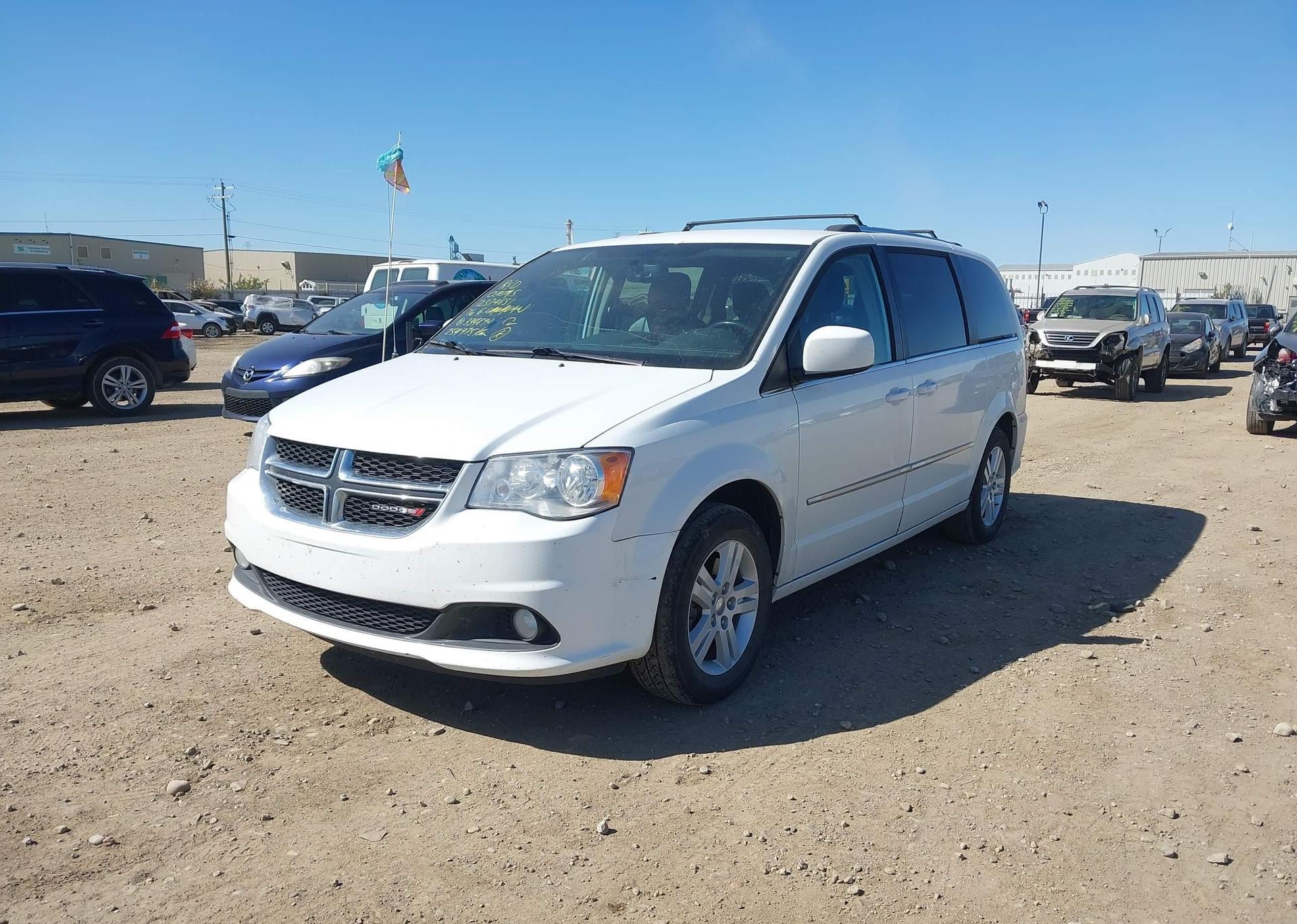 2016 DODGE GRAND CARAVAN CREW