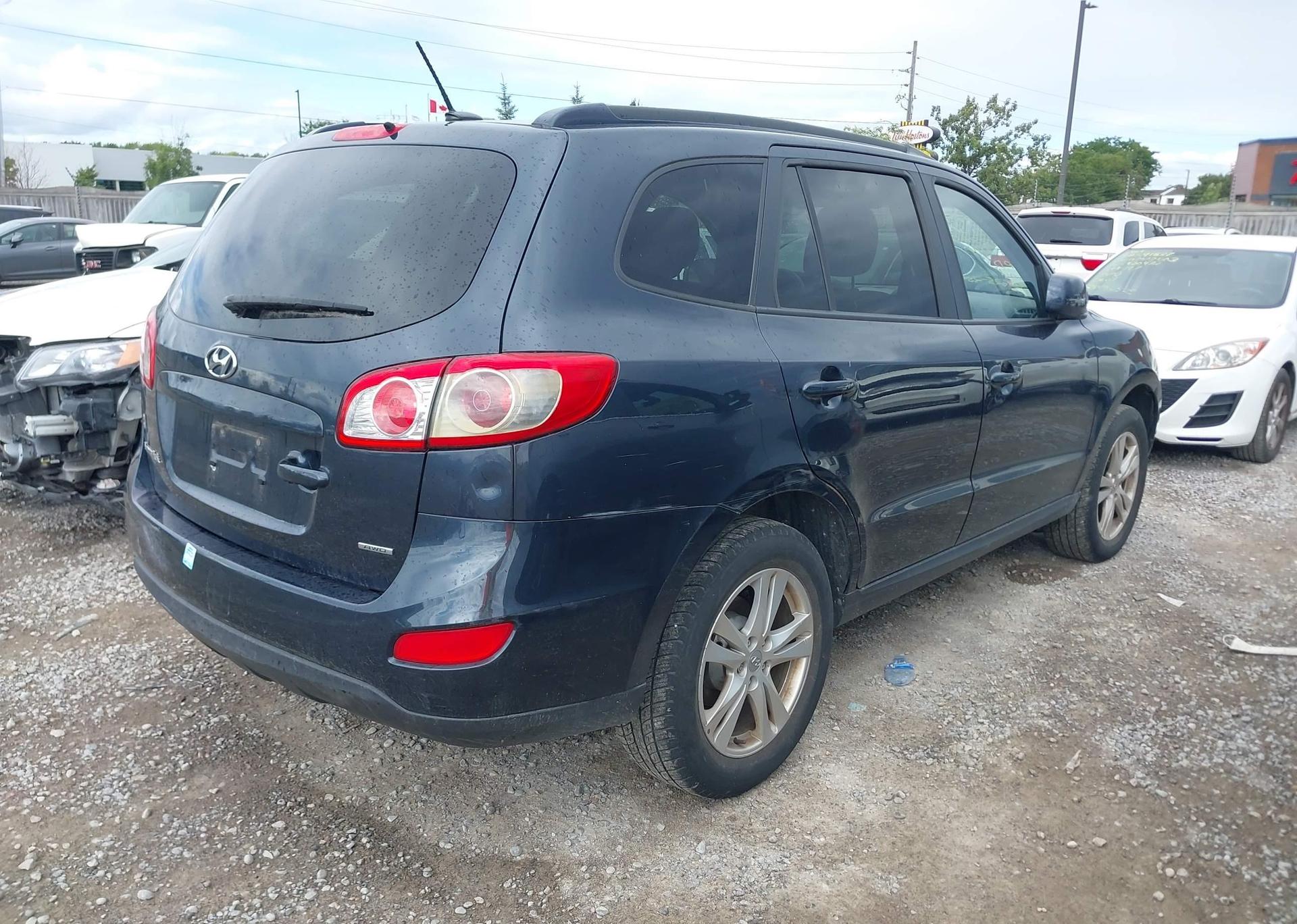 2012 HYUNDAI SANTA FE GLS