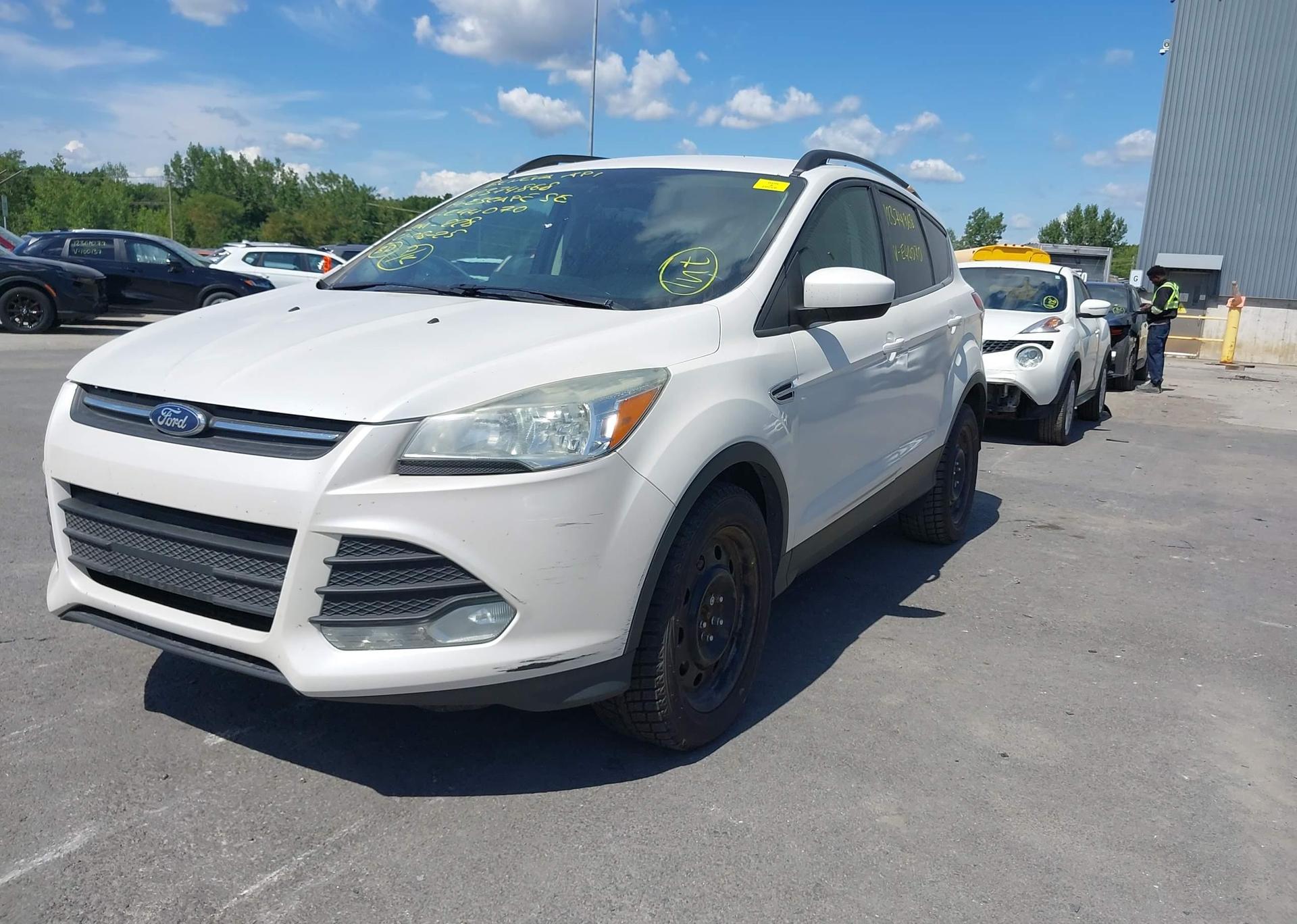 2014 FORD ESCAPE SE