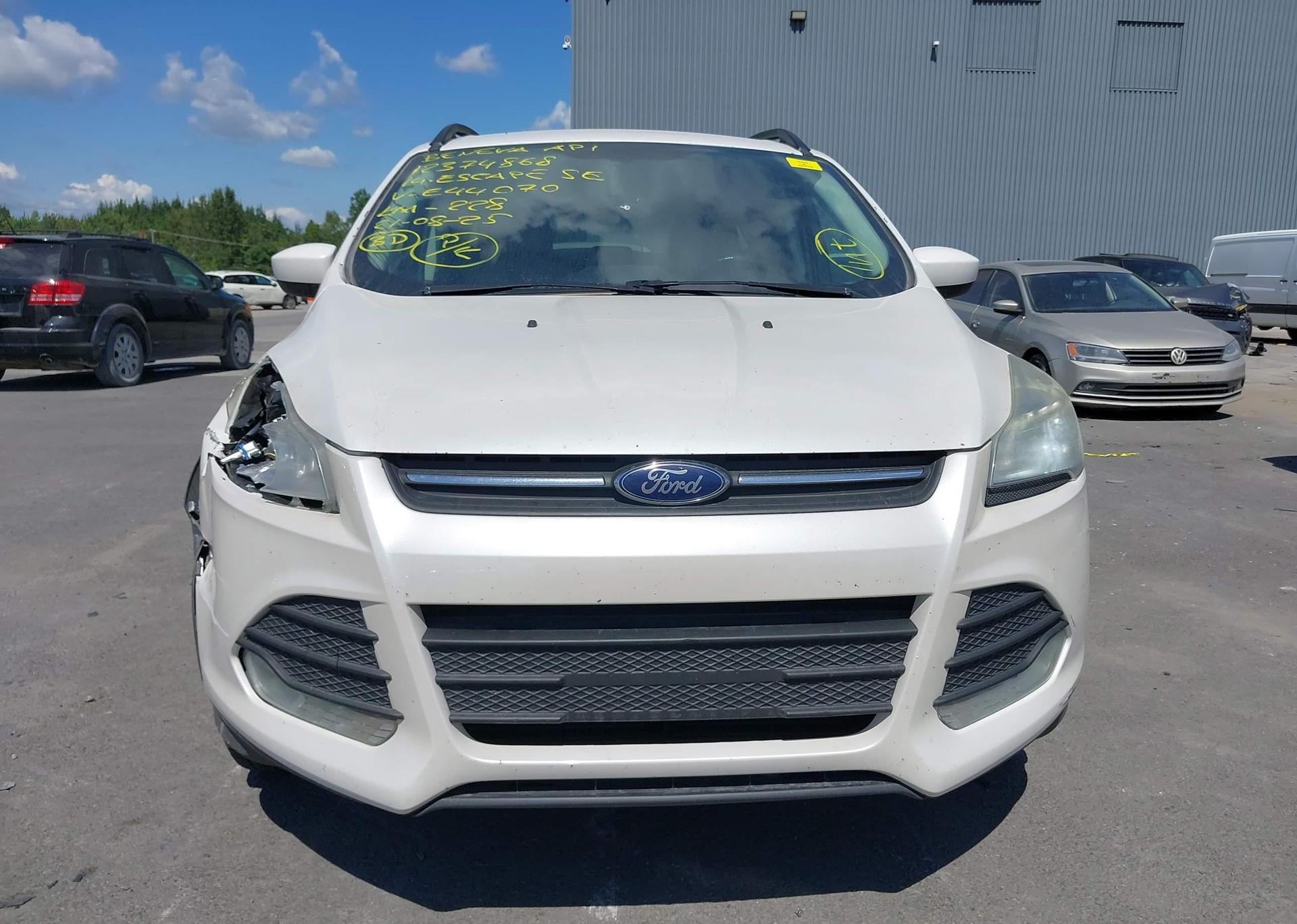 2014 FORD ESCAPE SE