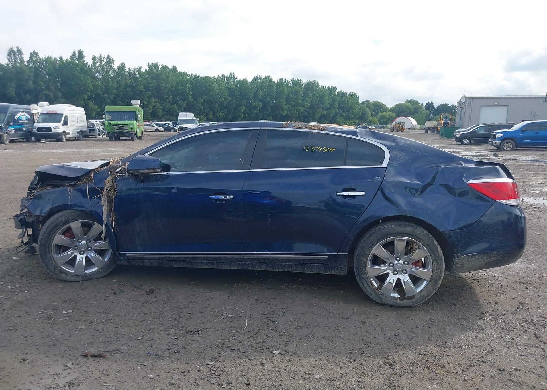 2010 BUICK ALLURE