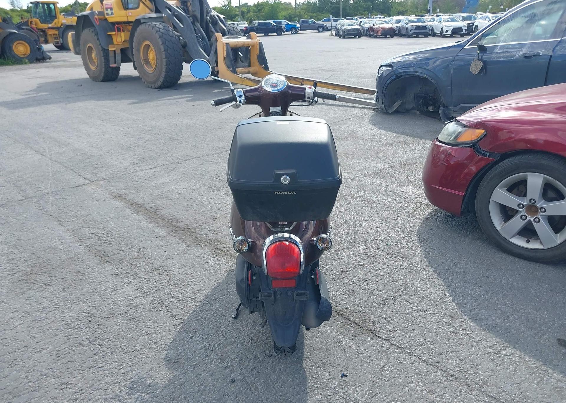 2013 HONDA NCH50