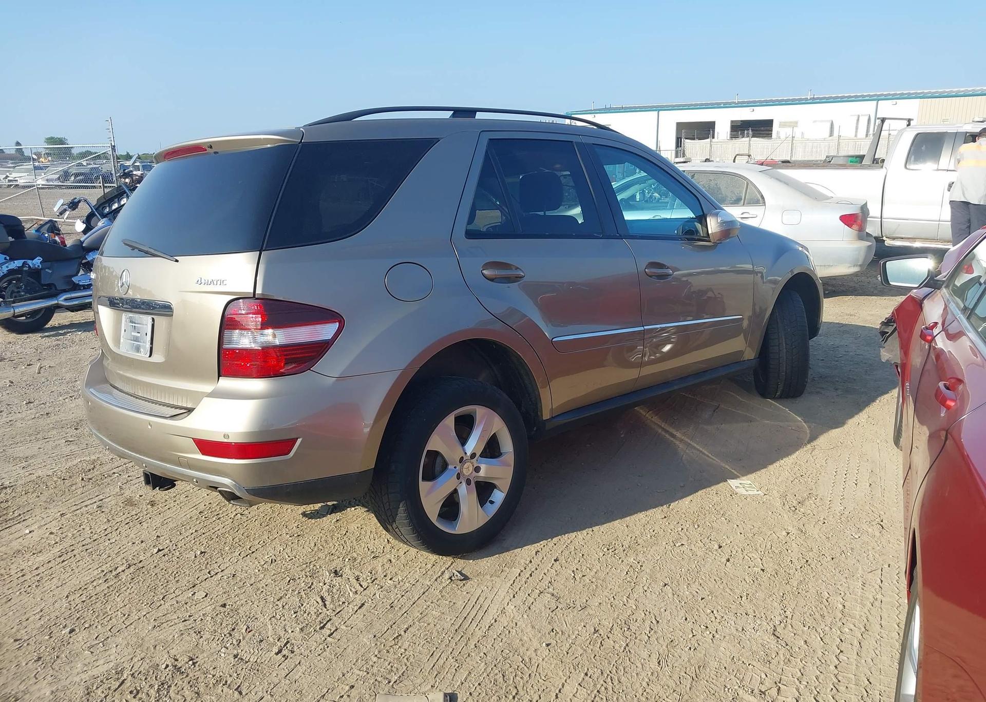 2009 MERCEDES-BENZ ML 350