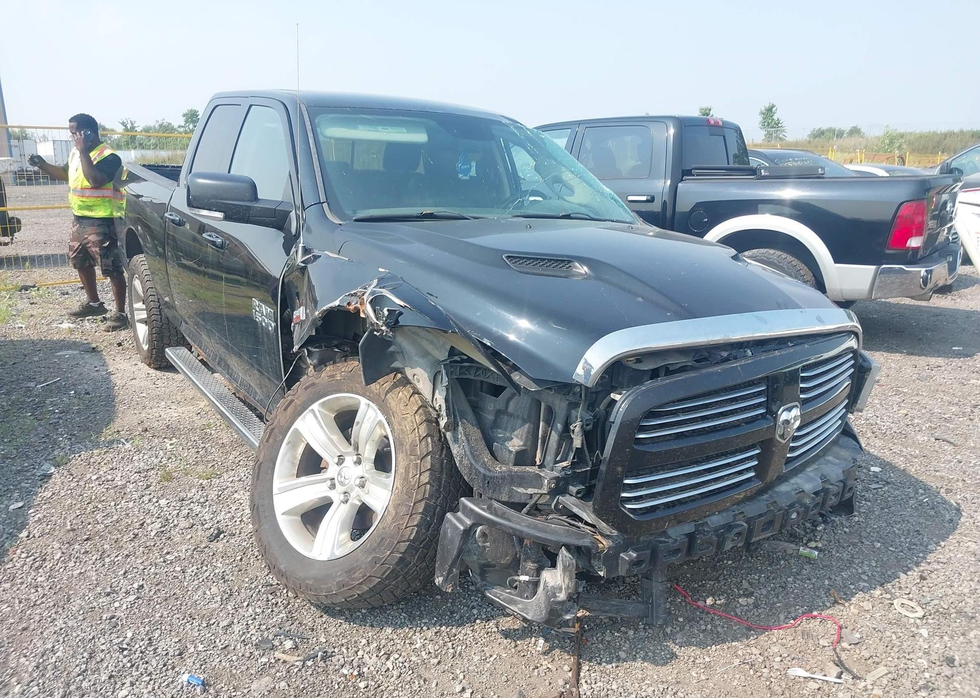 2015 RAM 1500 SPORT