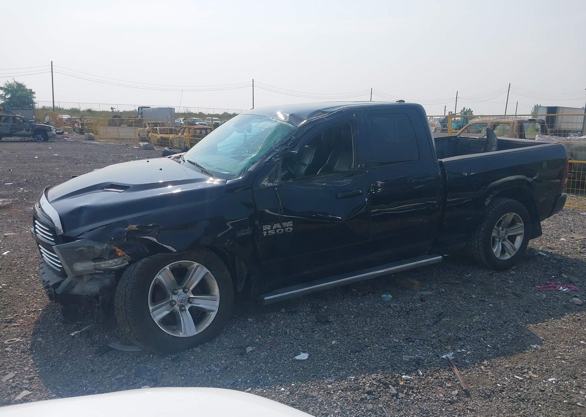2015 RAM 1500 SPORT