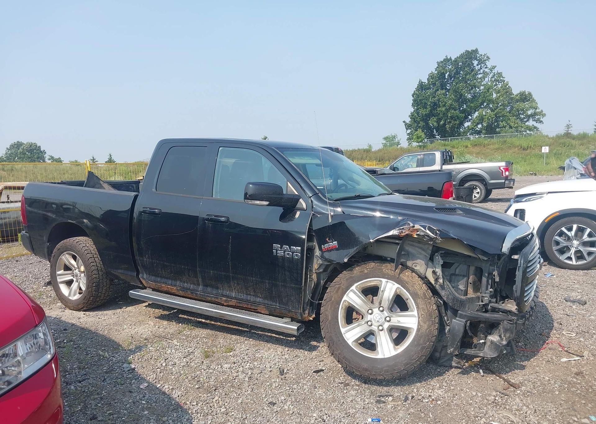 2015 RAM 1500 SPORT
