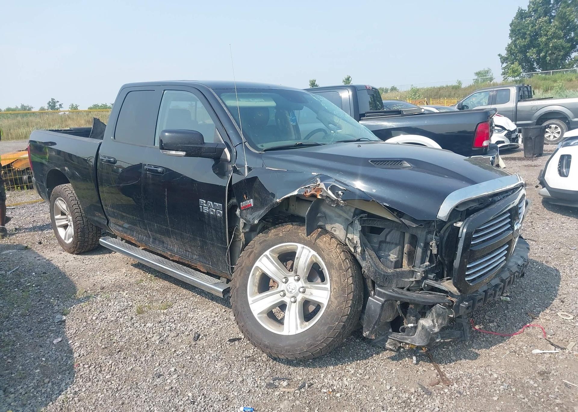 2015 RAM 1500 SPORT