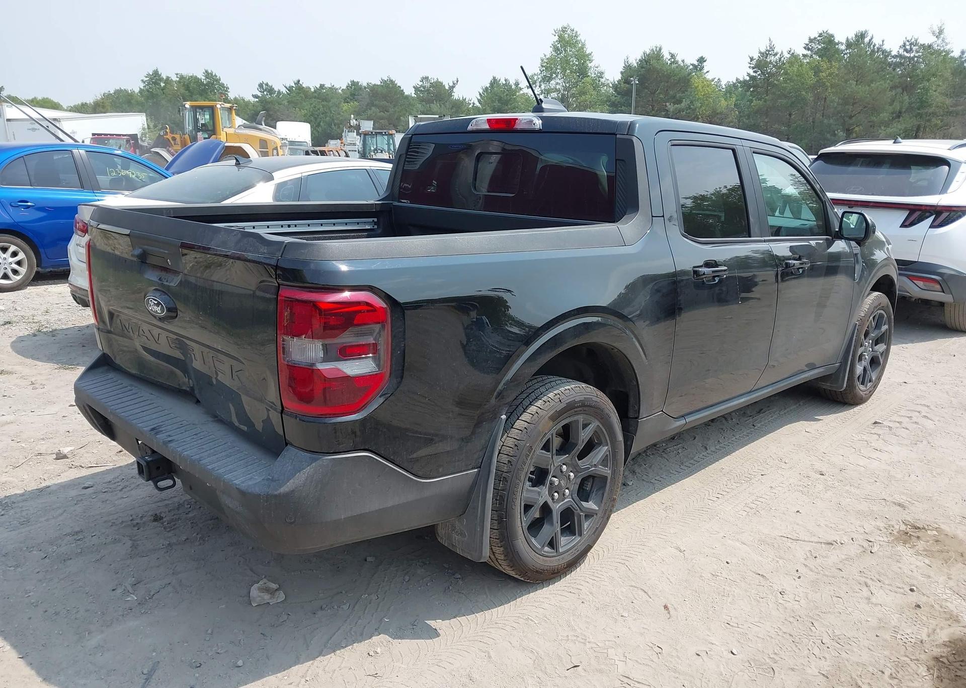 2025 FORD MAVERICK LARIAT