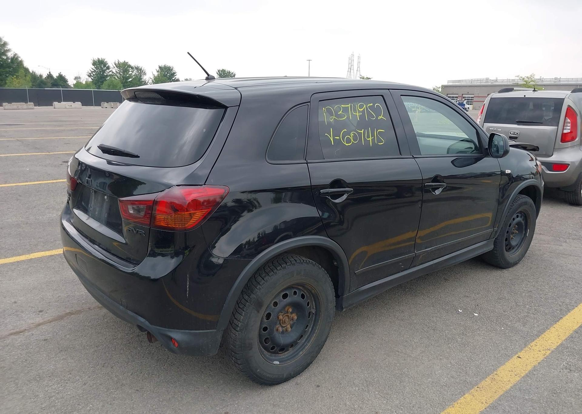 2016 MITSUBISHI RVR SE