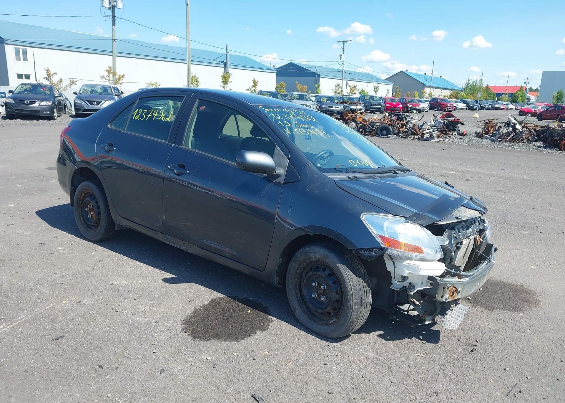 2012 TOYOTA YARIS