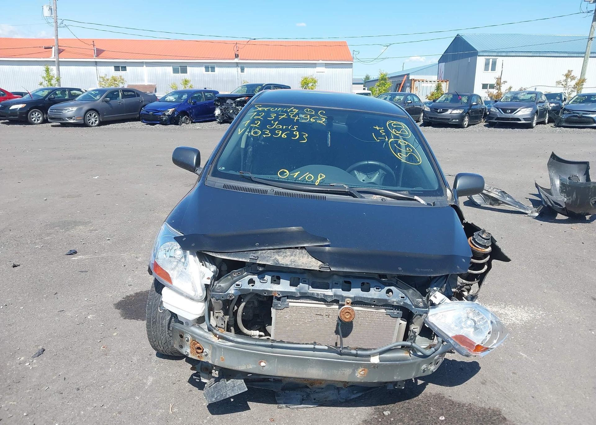 2012 TOYOTA YARIS