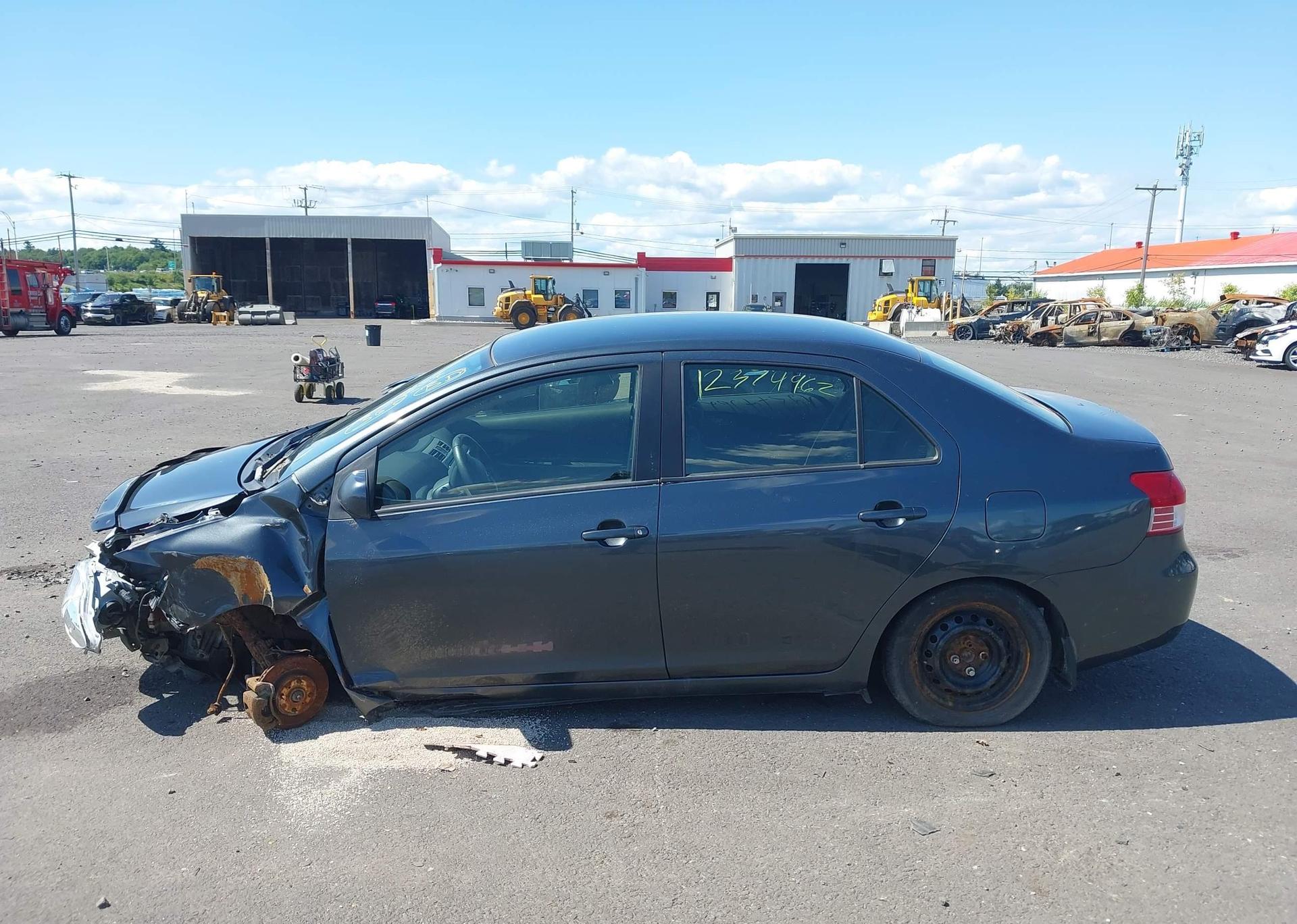 2012 TOYOTA YARIS