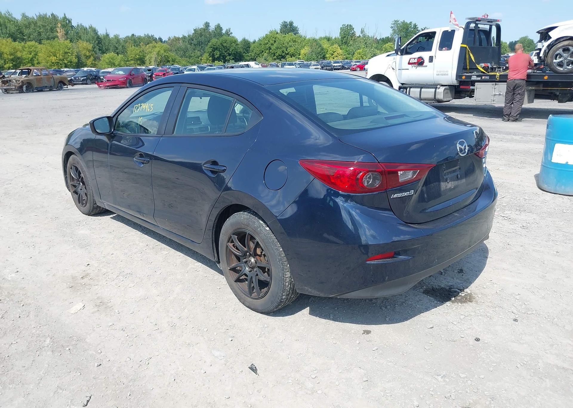 2015 MAZDA 3 Sport