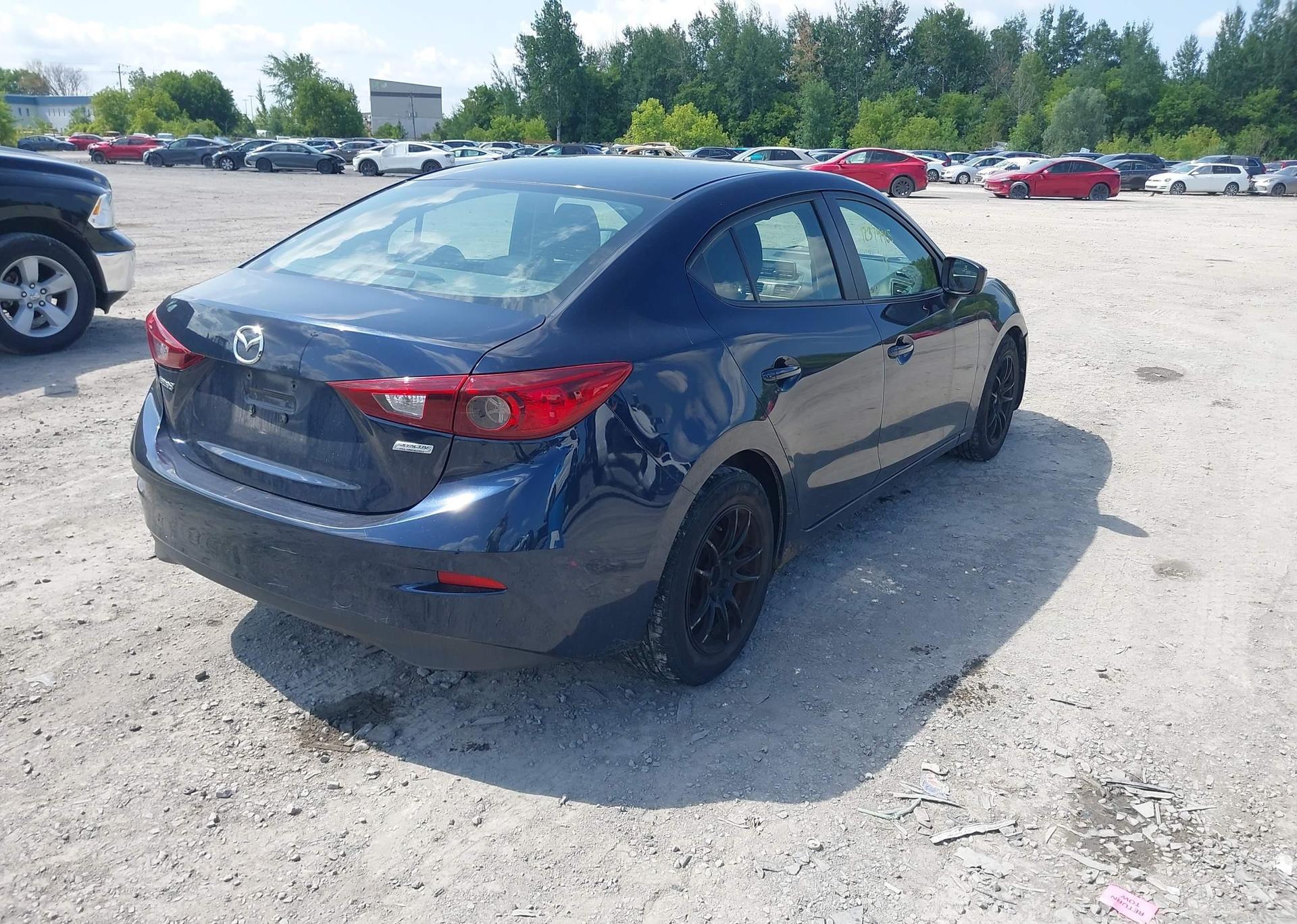 2015 MAZDA 3 Sport
