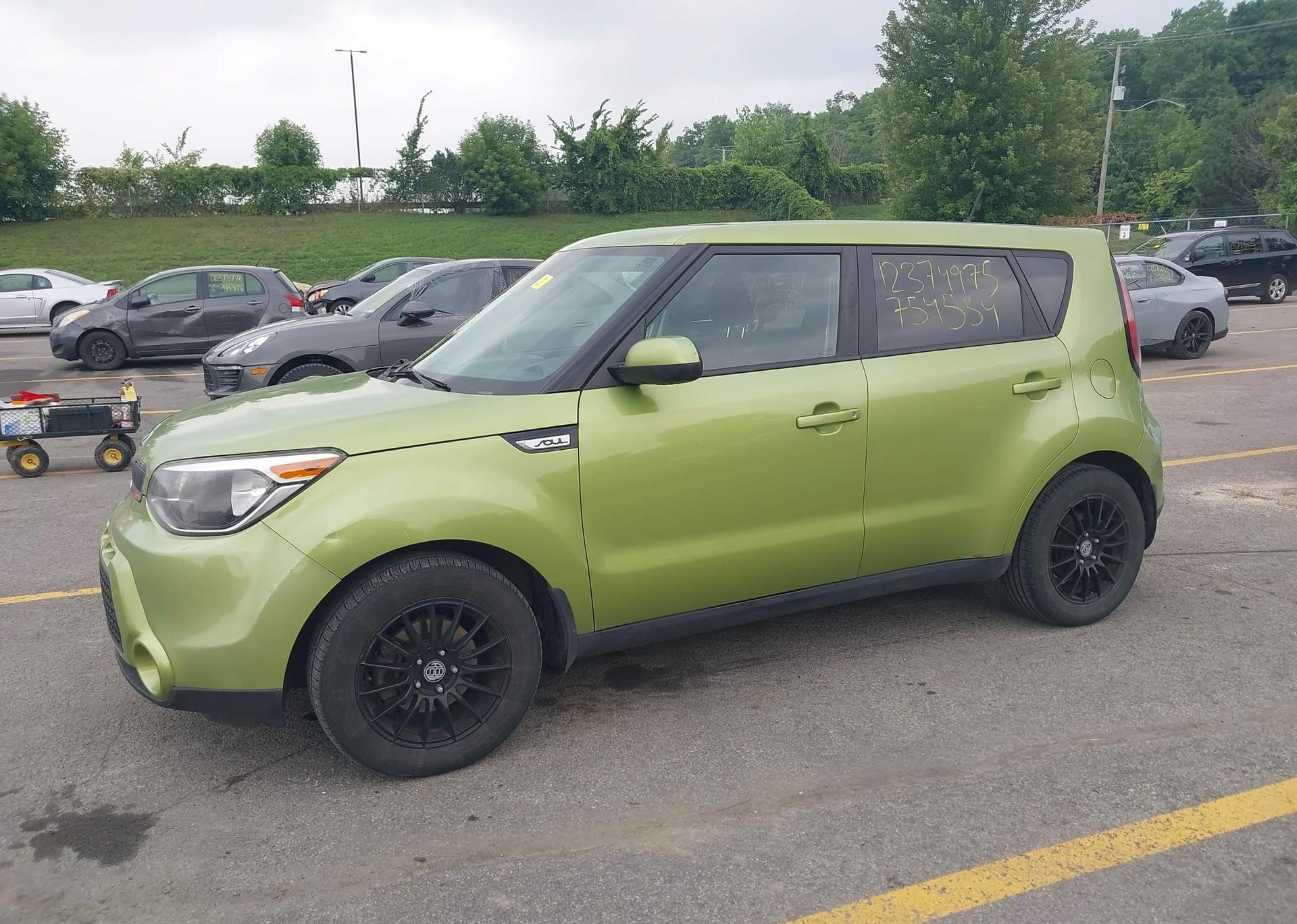 2015 KIA SOUL LX