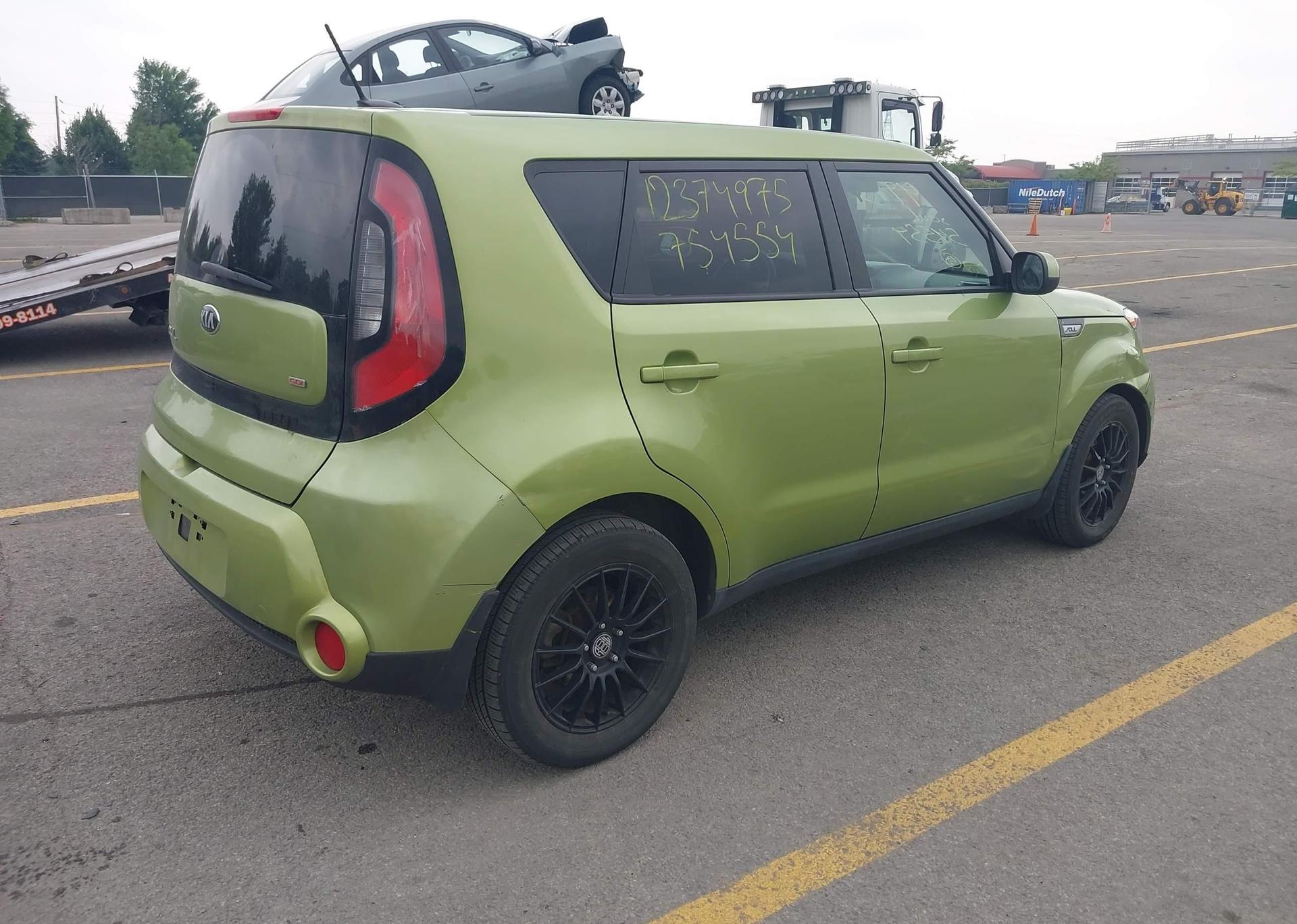 2015 KIA SOUL LX
