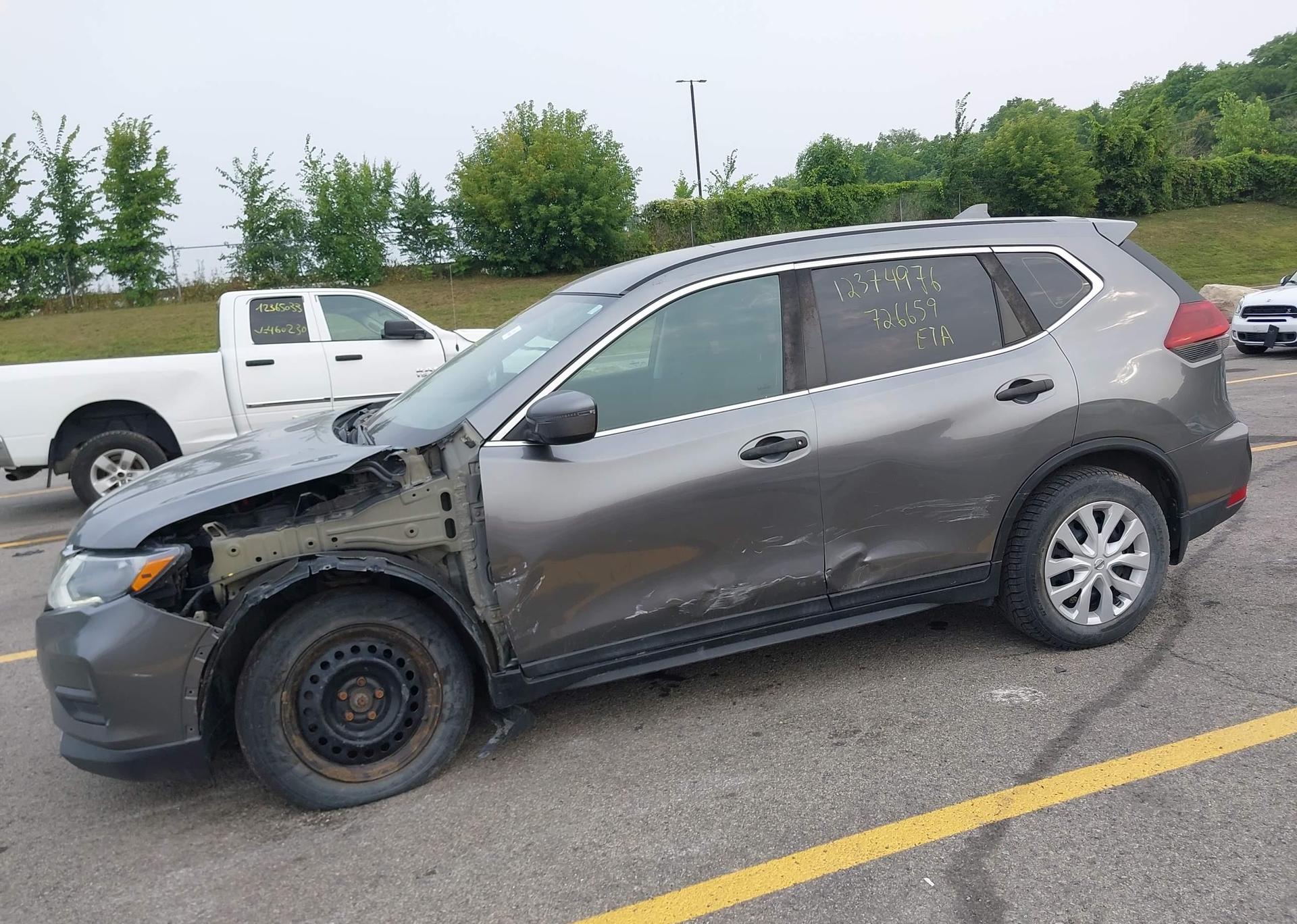2018 NISSAN ROGUE SV