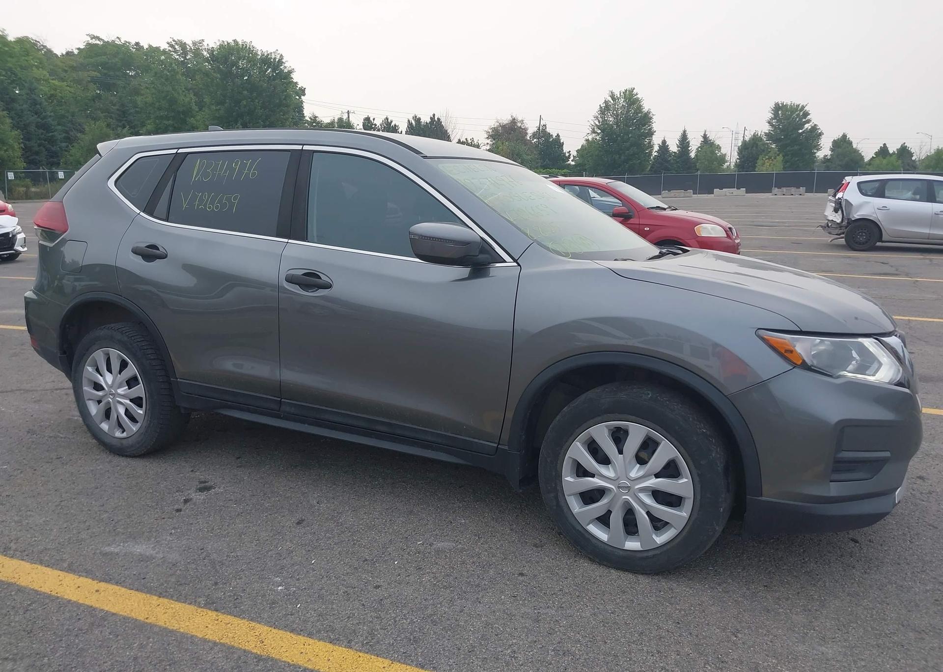 2018 NISSAN ROGUE SV
