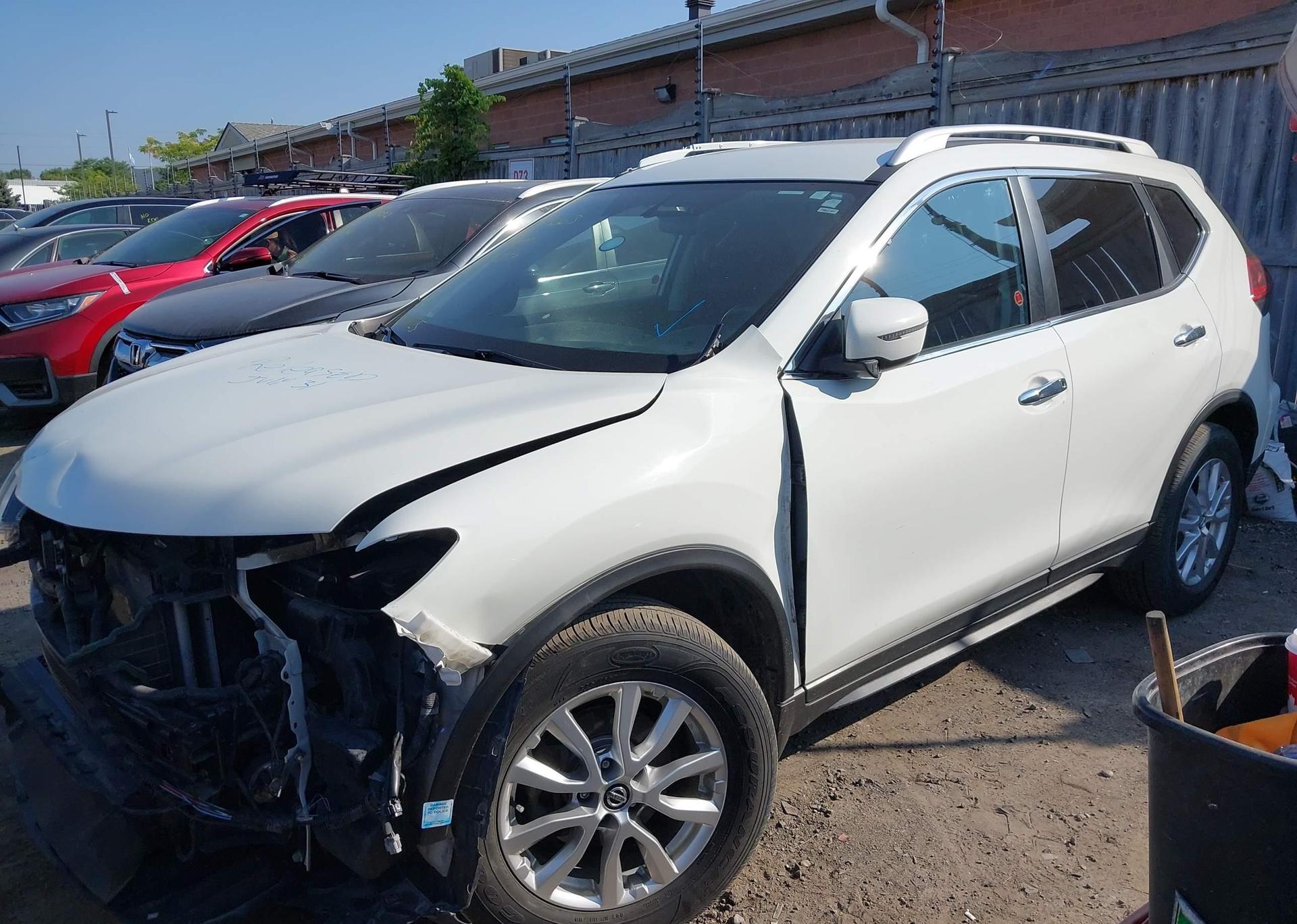 2019 NISSAN ROGUE S