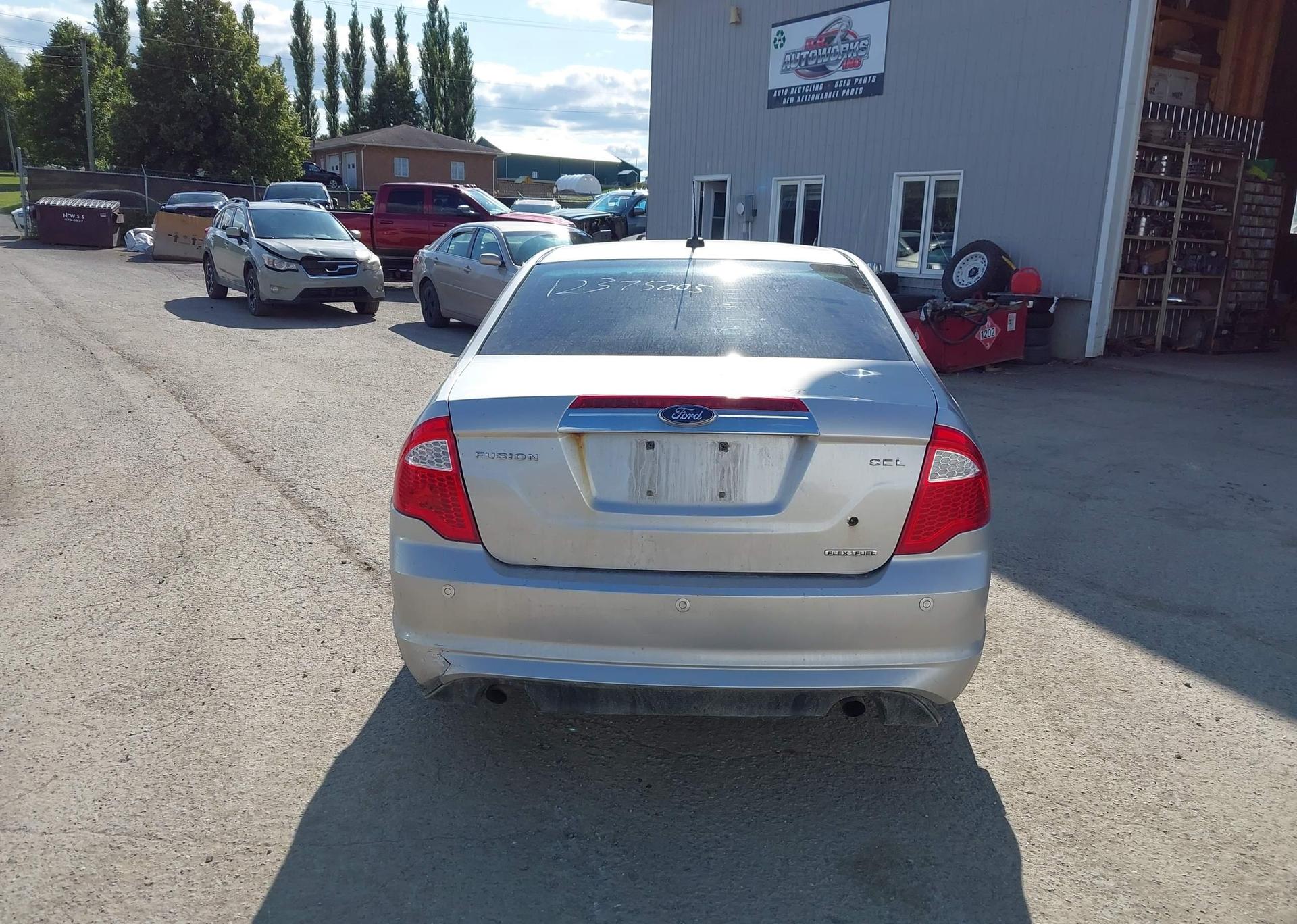 2011 FORD FUSION SEL