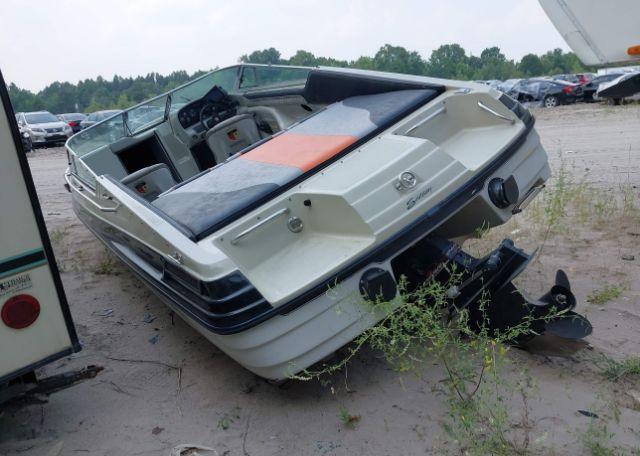 1995 BOAT 21 ft cuddy