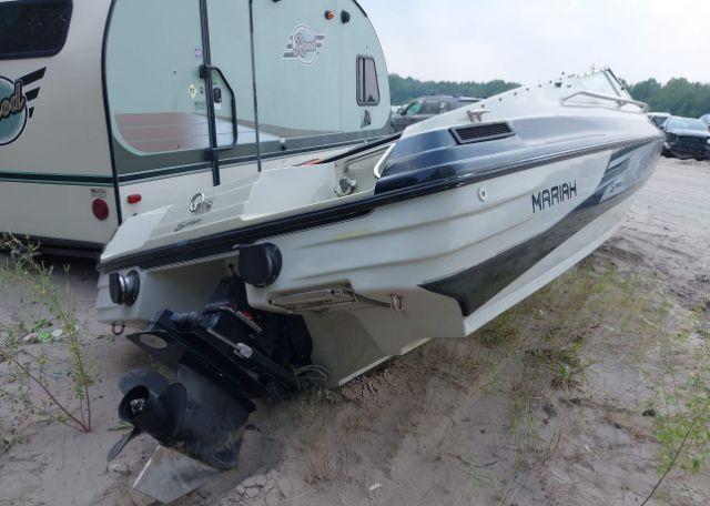 1995 BOAT 21 ft cuddy