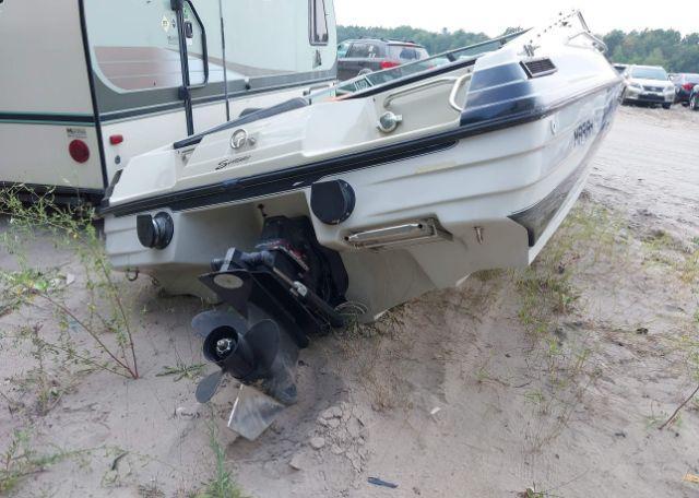 1995 BOAT 21 ft cuddy
