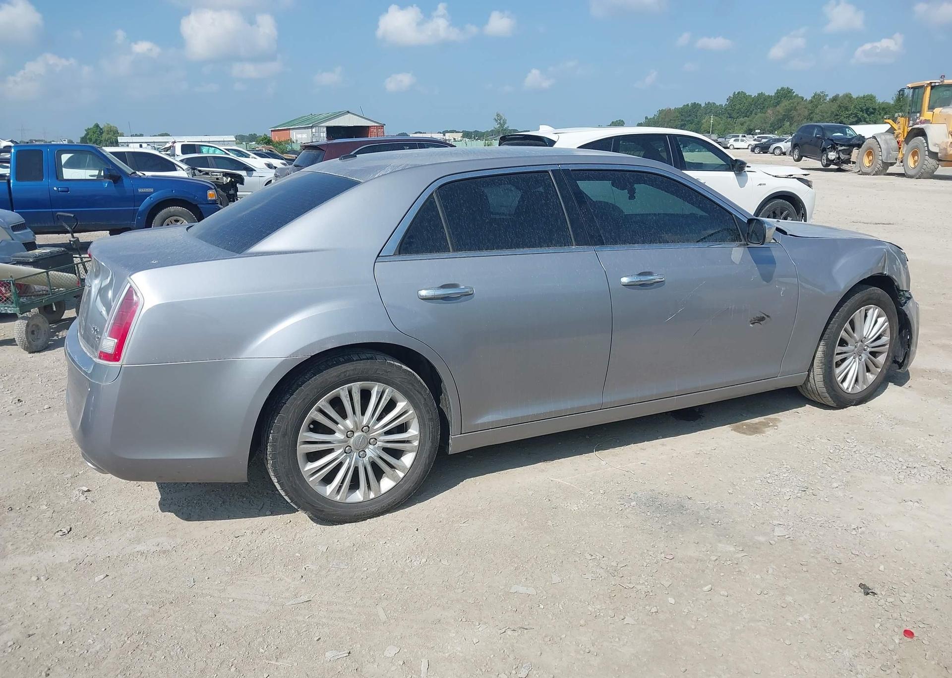 2014 CHRYSLER 300C LUXURY SERIES