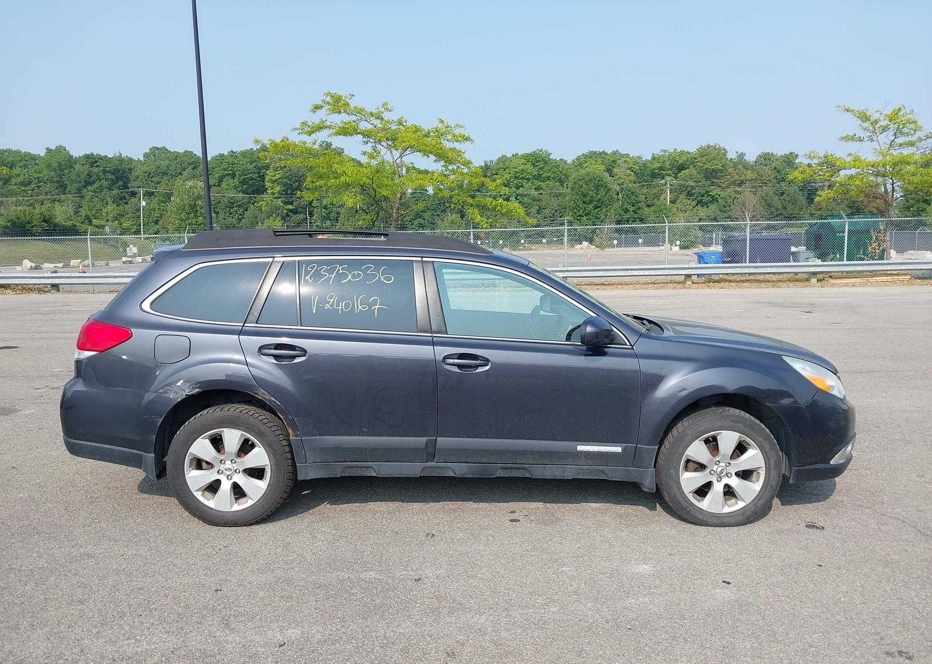 2012 SUBARU OUTBACK 2.5I LIMITED