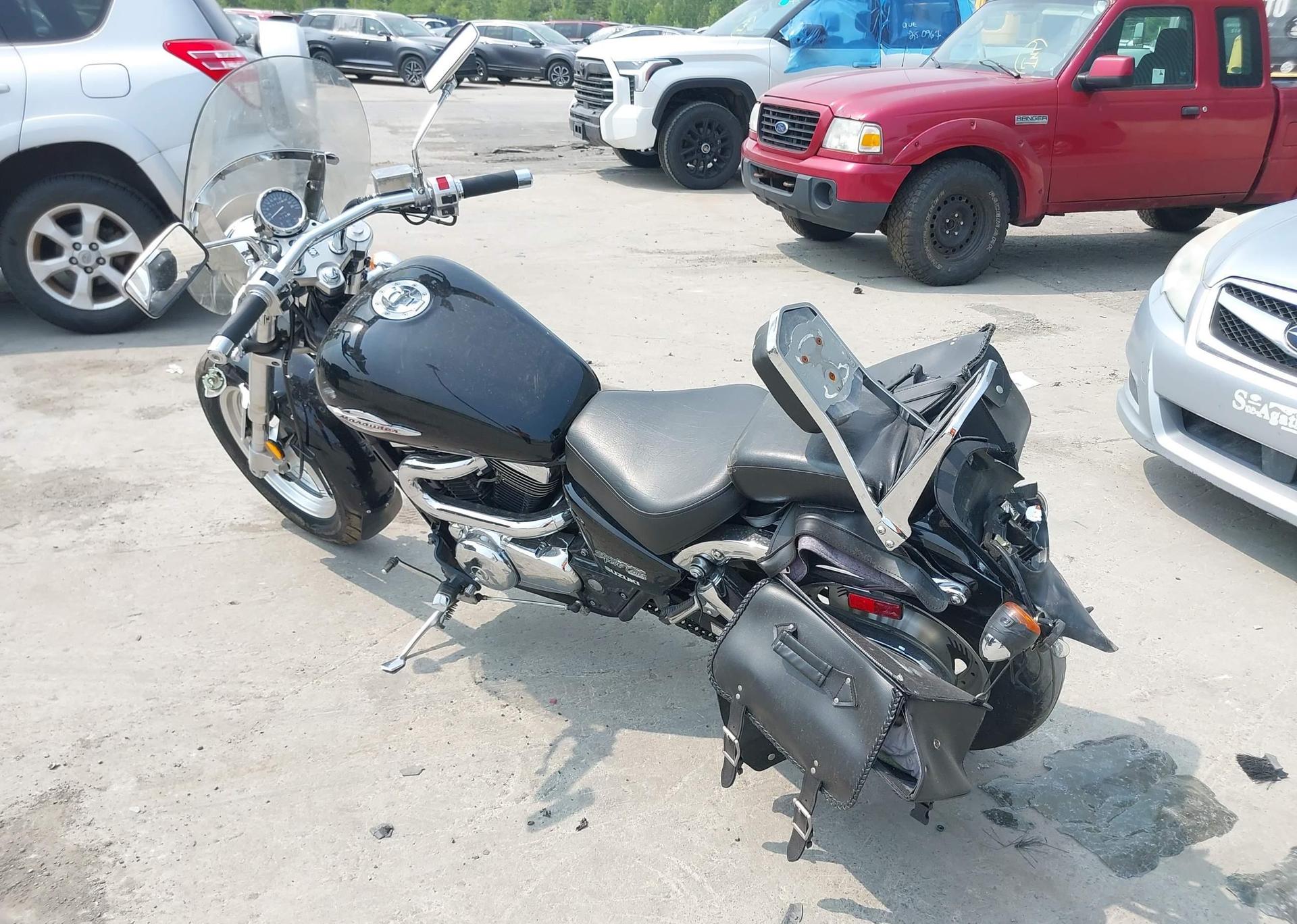2004 SUZUKI VZ800