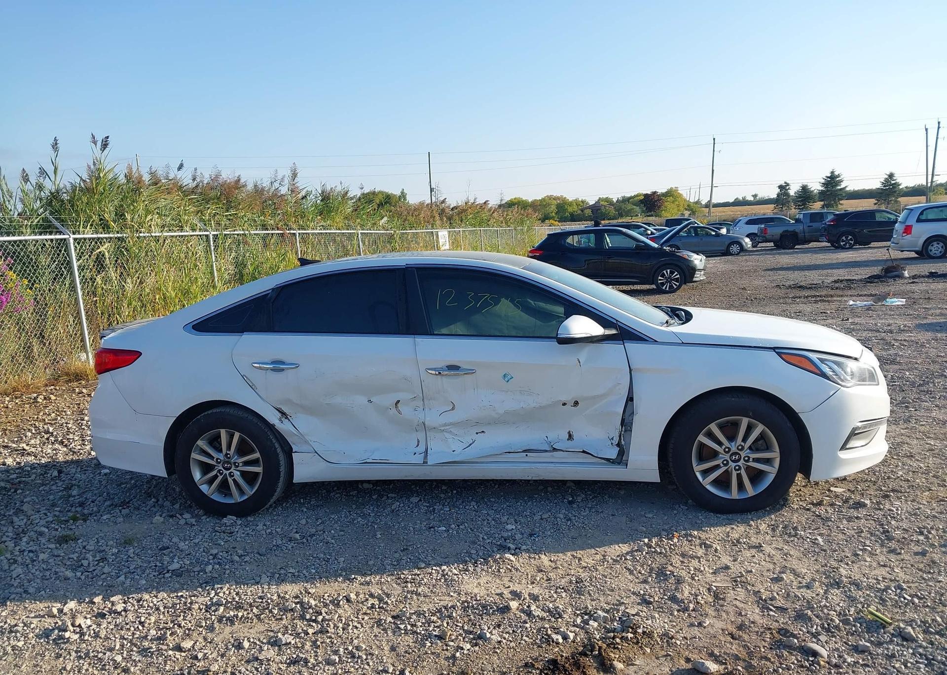 2015 HYUNDAI SONATA