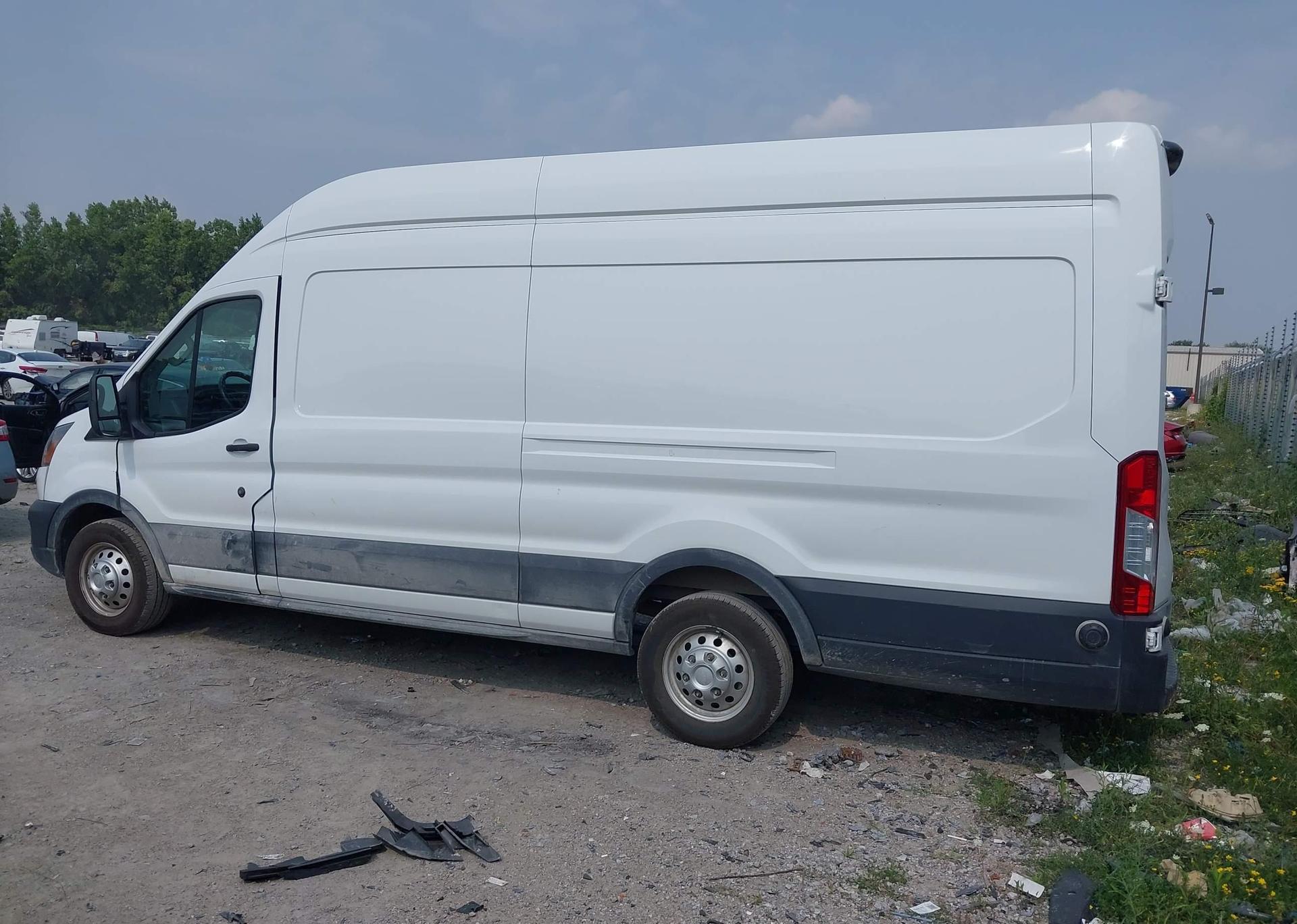 2024 FORD transit t-250