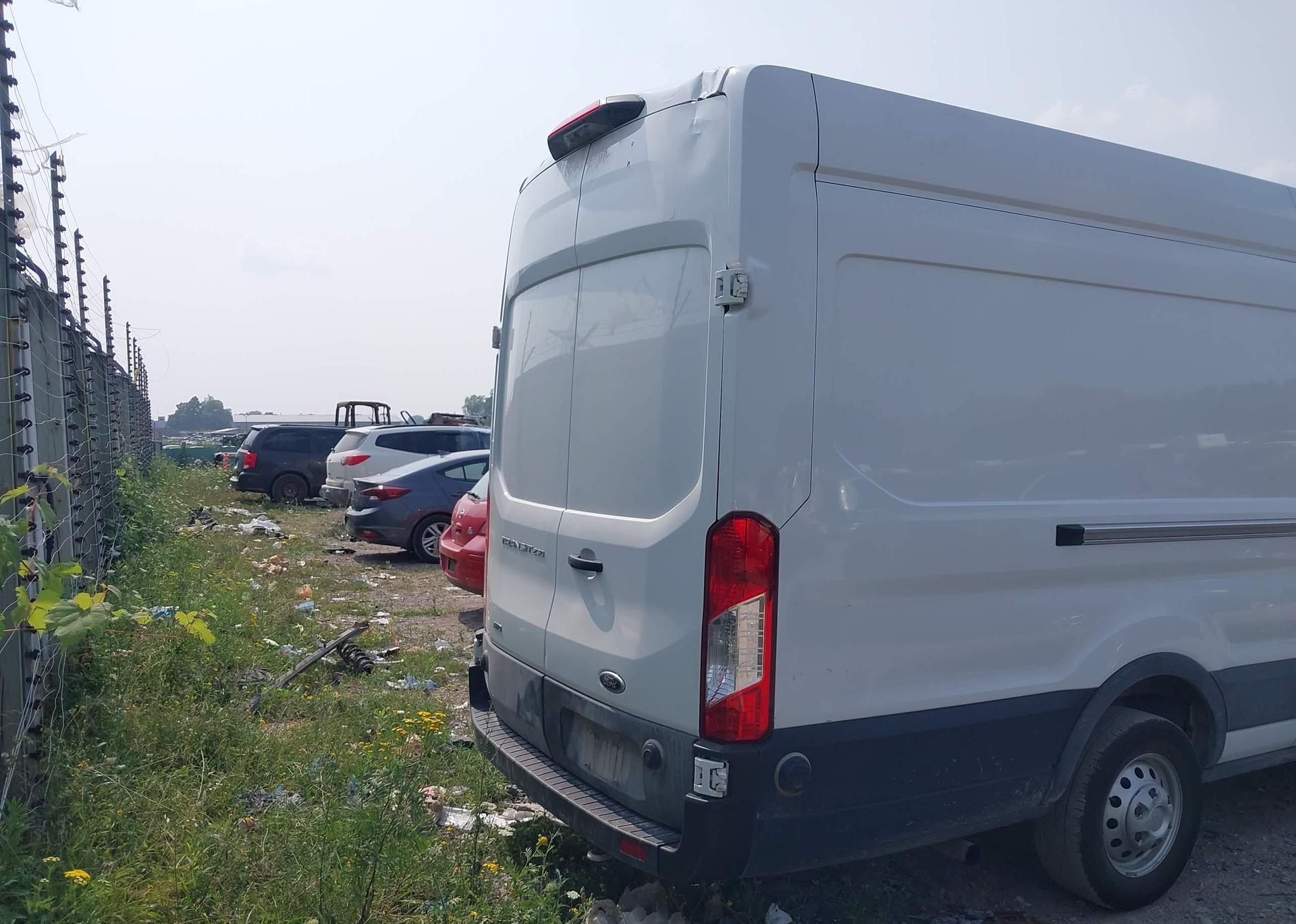 2024 FORD transit t-250