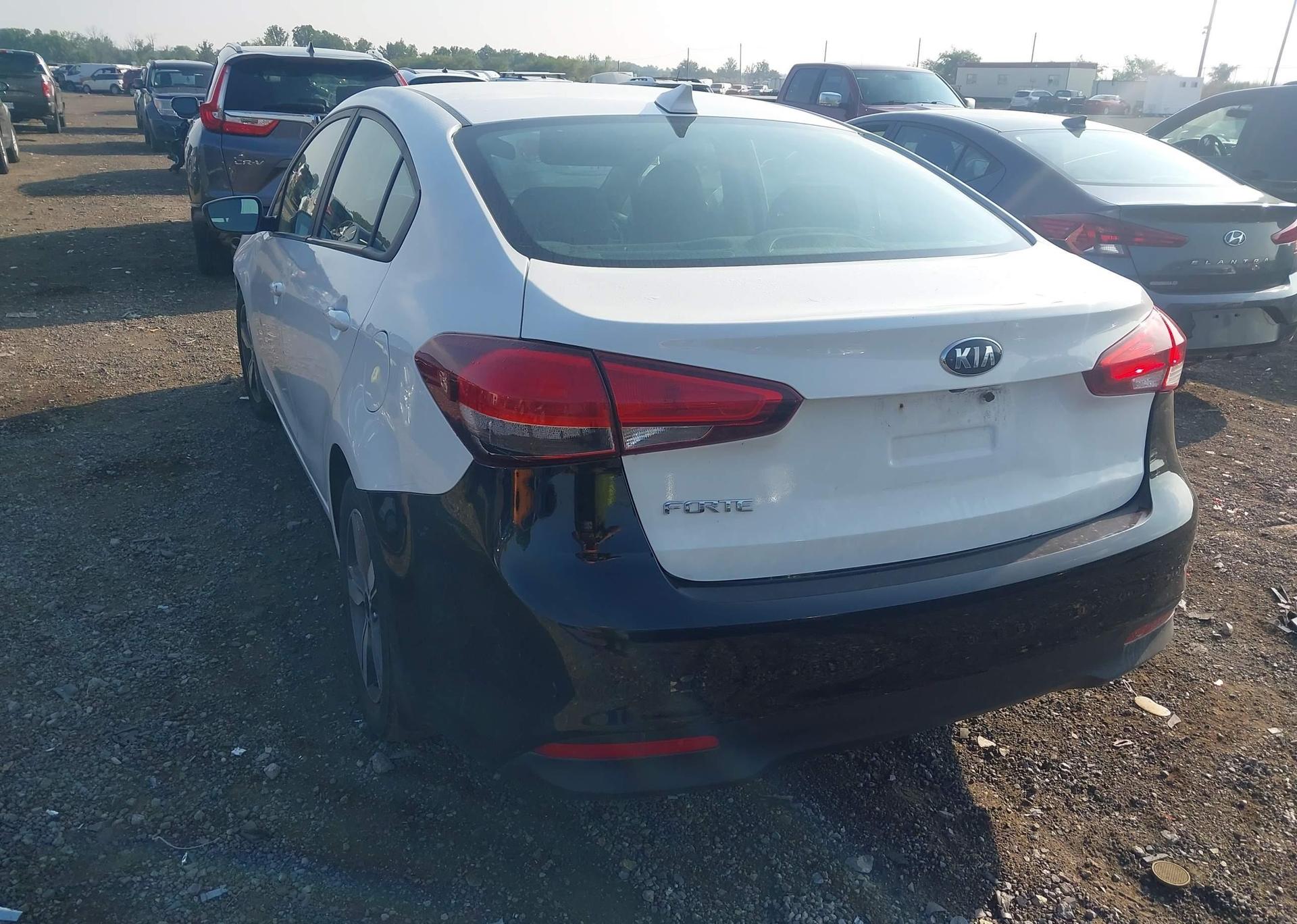 2018 KIA FORTE LX