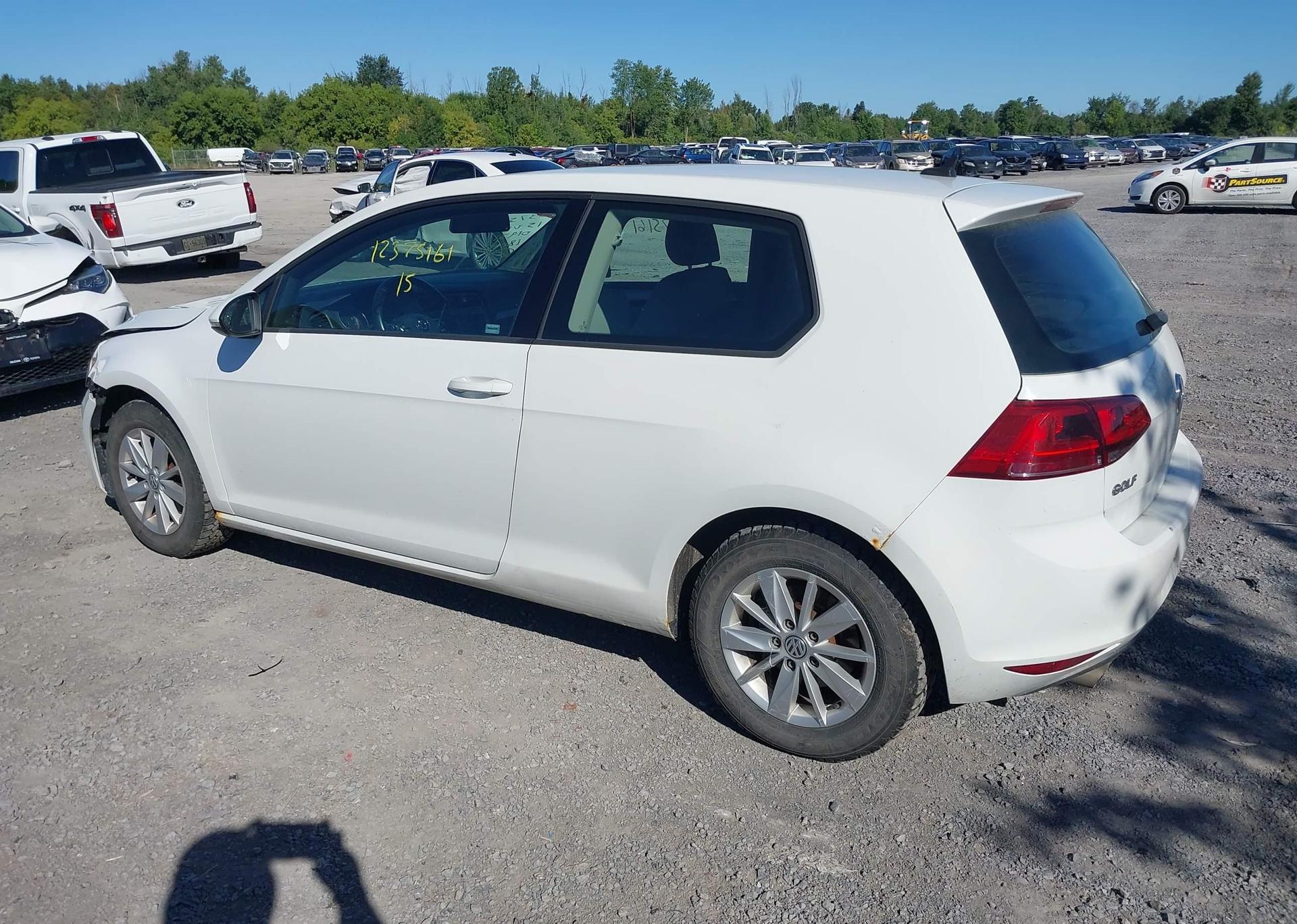 2015 VOLKSWAGEN GOLF 1.8 TSI TRENDLINE