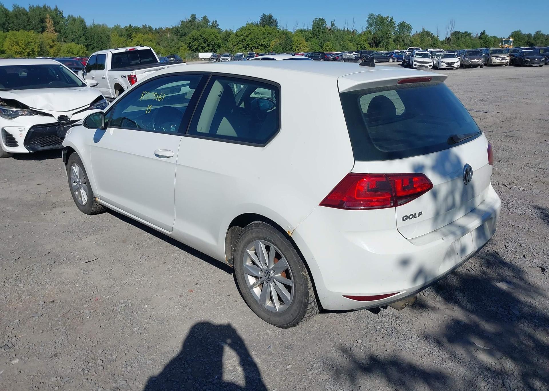 2015 VOLKSWAGEN GOLF 1.8 TSI TRENDLINE