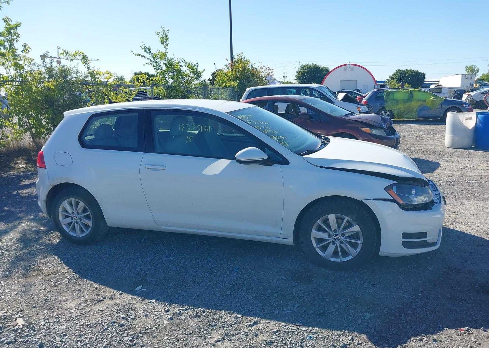 2015 VOLKSWAGEN GOLF 1.8 TSI TRENDLINE