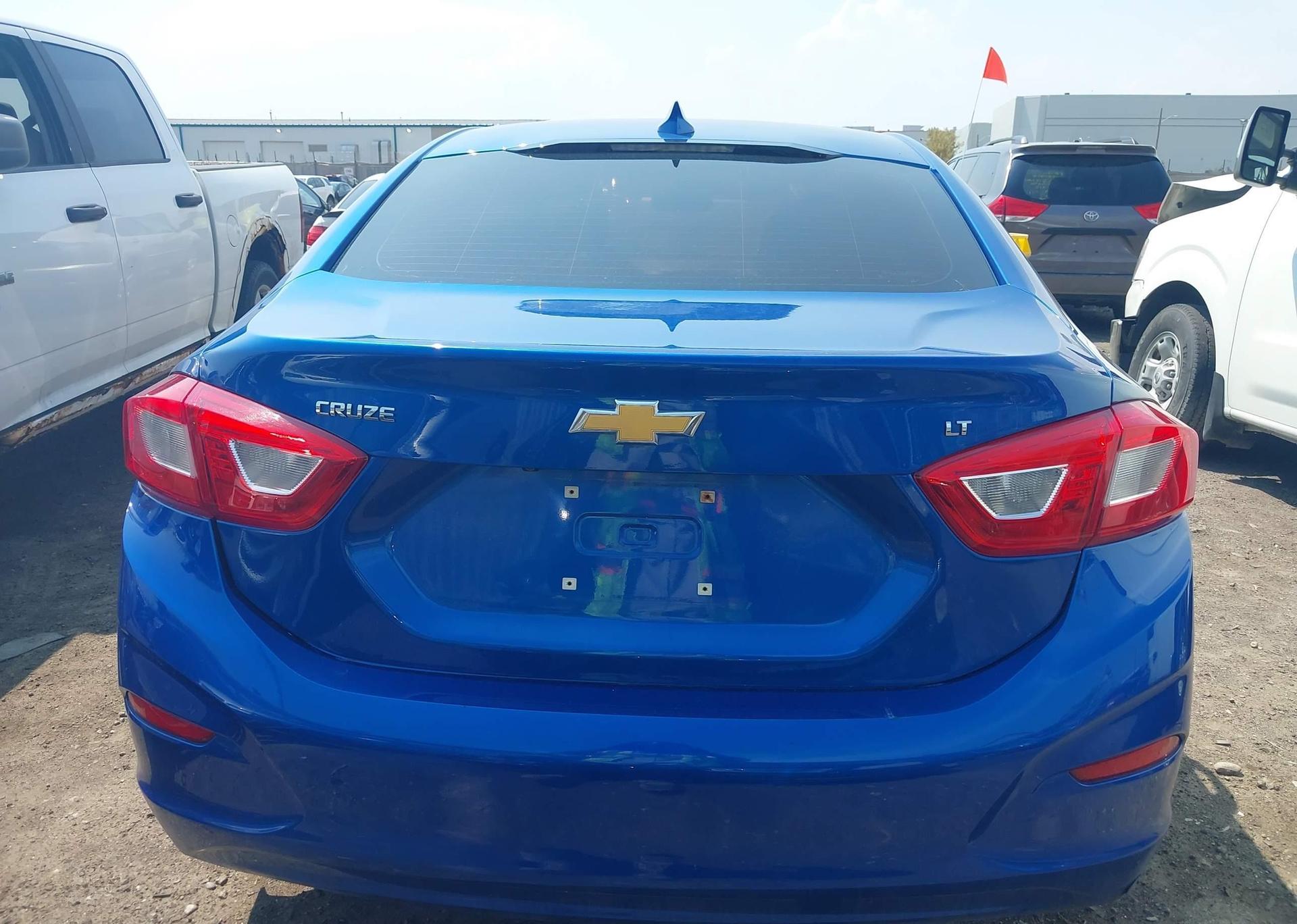 2016 CHEVROLET CRUZE