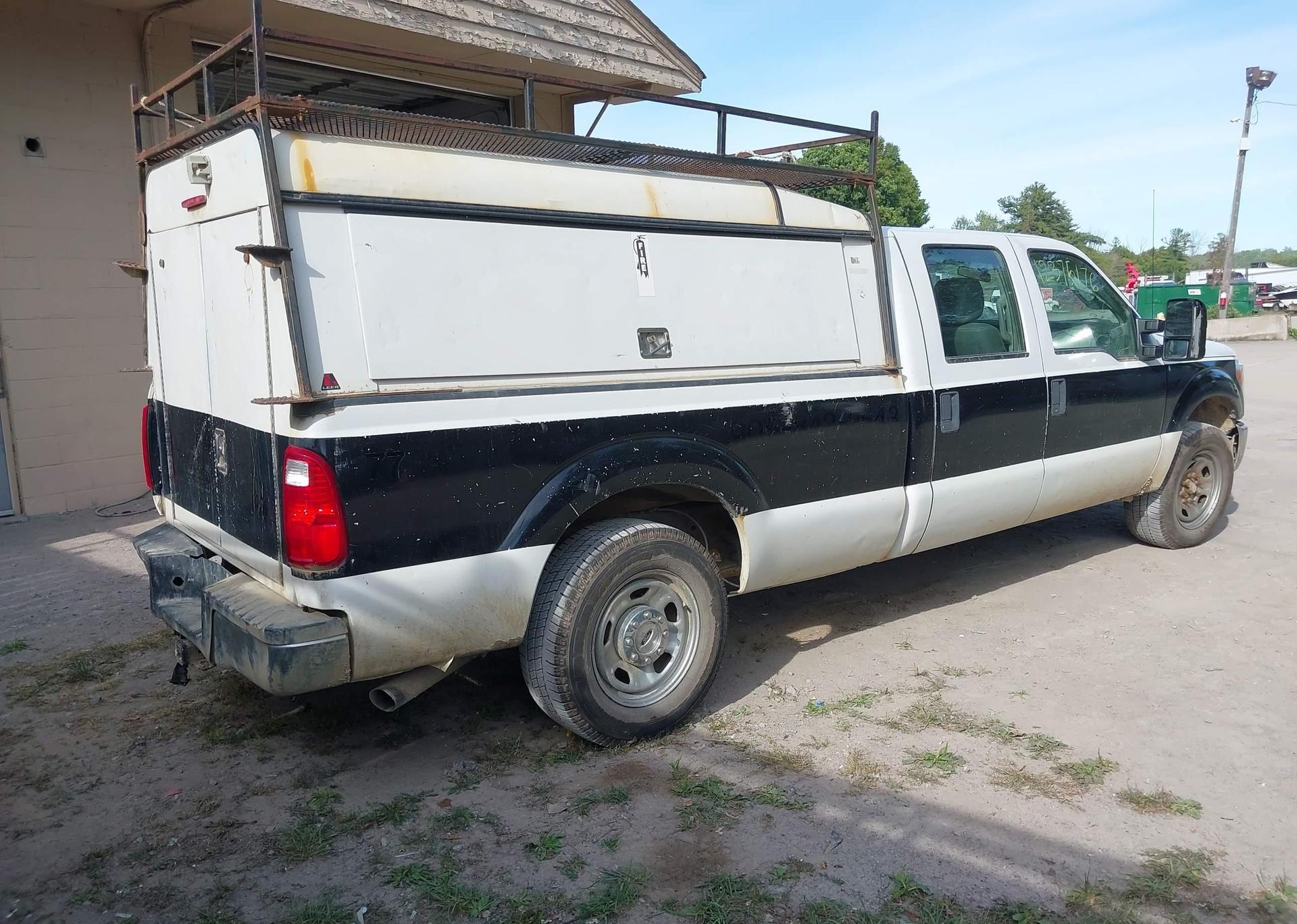 2016 FORD F-350 XL
