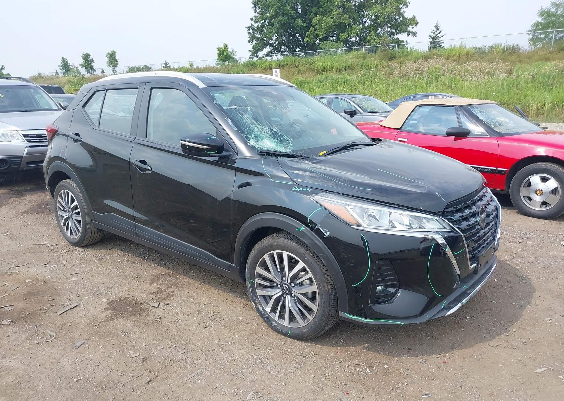 2022 NISSAN KICKS SV