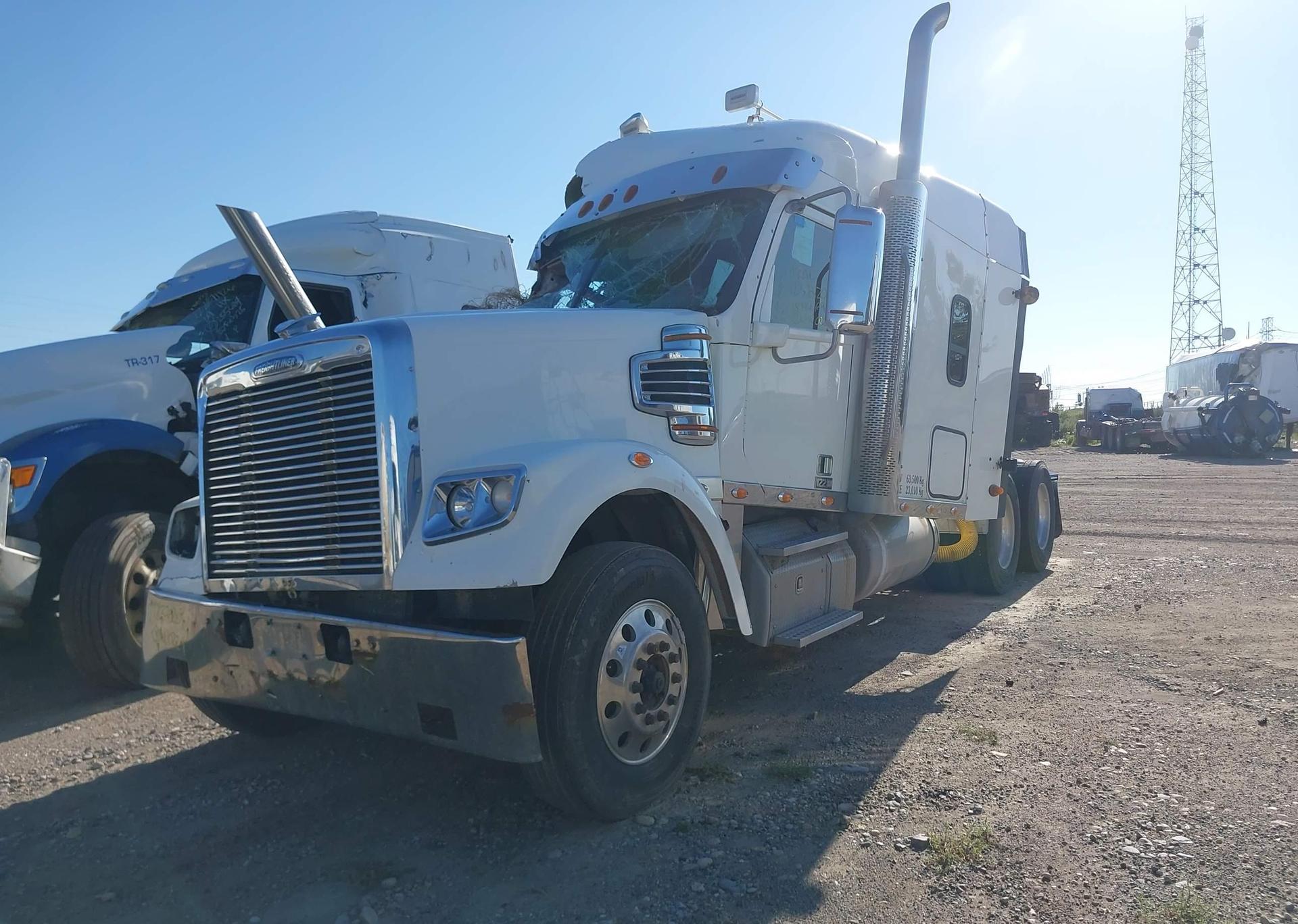 2018 FREIGHTLINER 122SD