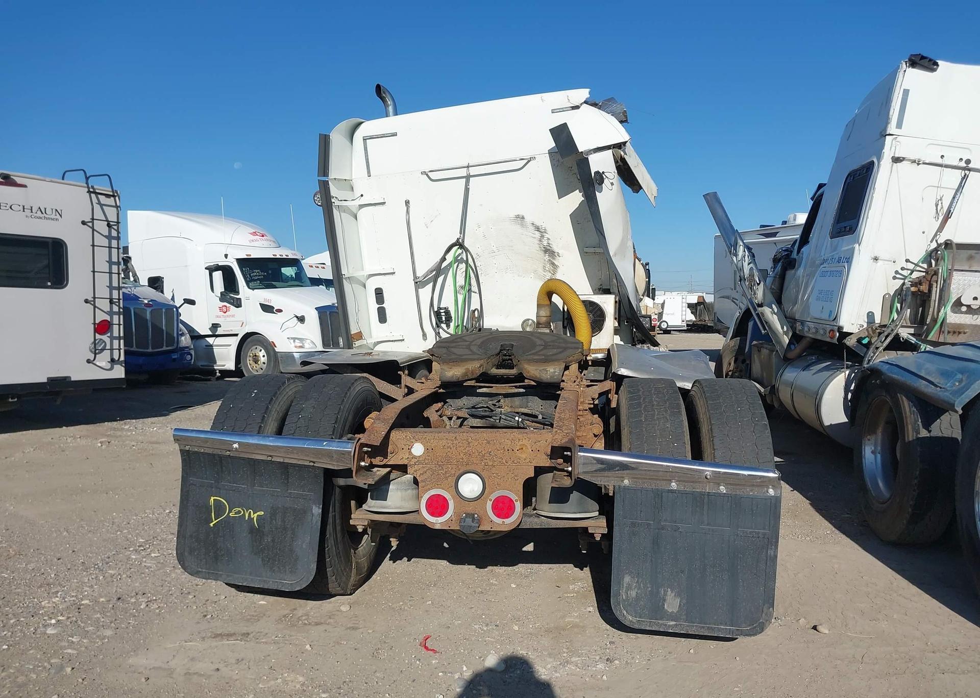 2018 FREIGHTLINER 122SD