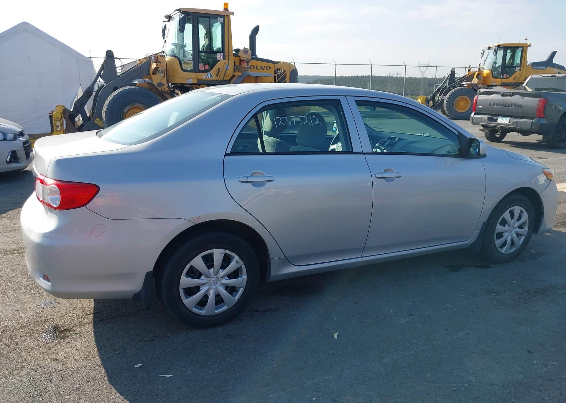 2013 TOYOTA COROLLA S