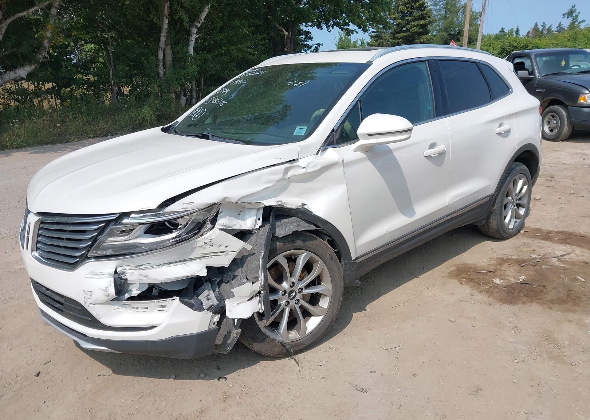 2015 LINCOLN MKC