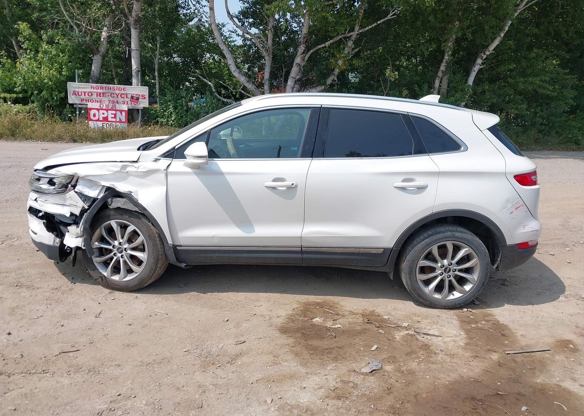 2015 LINCOLN MKC