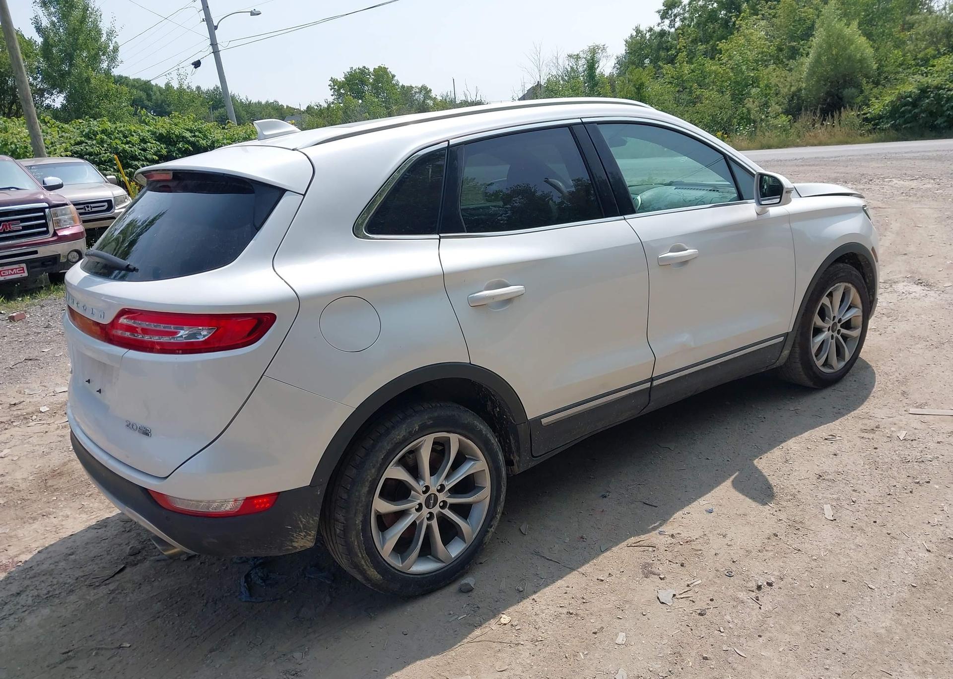 2015 LINCOLN MKC