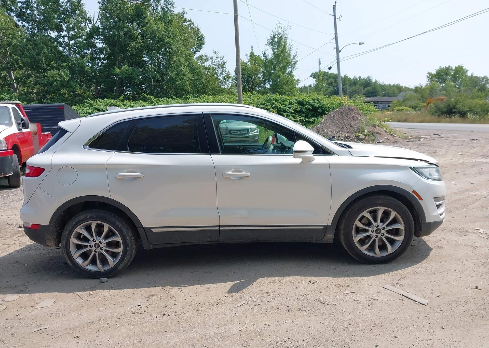 2015 LINCOLN MKC